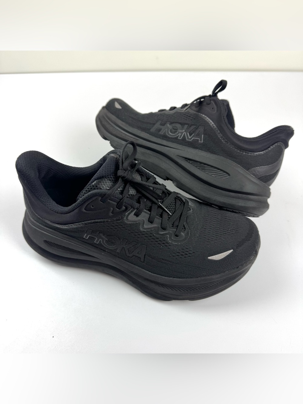 Hoka One One Bondi 9 Mens Sz 10 2E Triple Black Athletic Running Shoes Sneakers